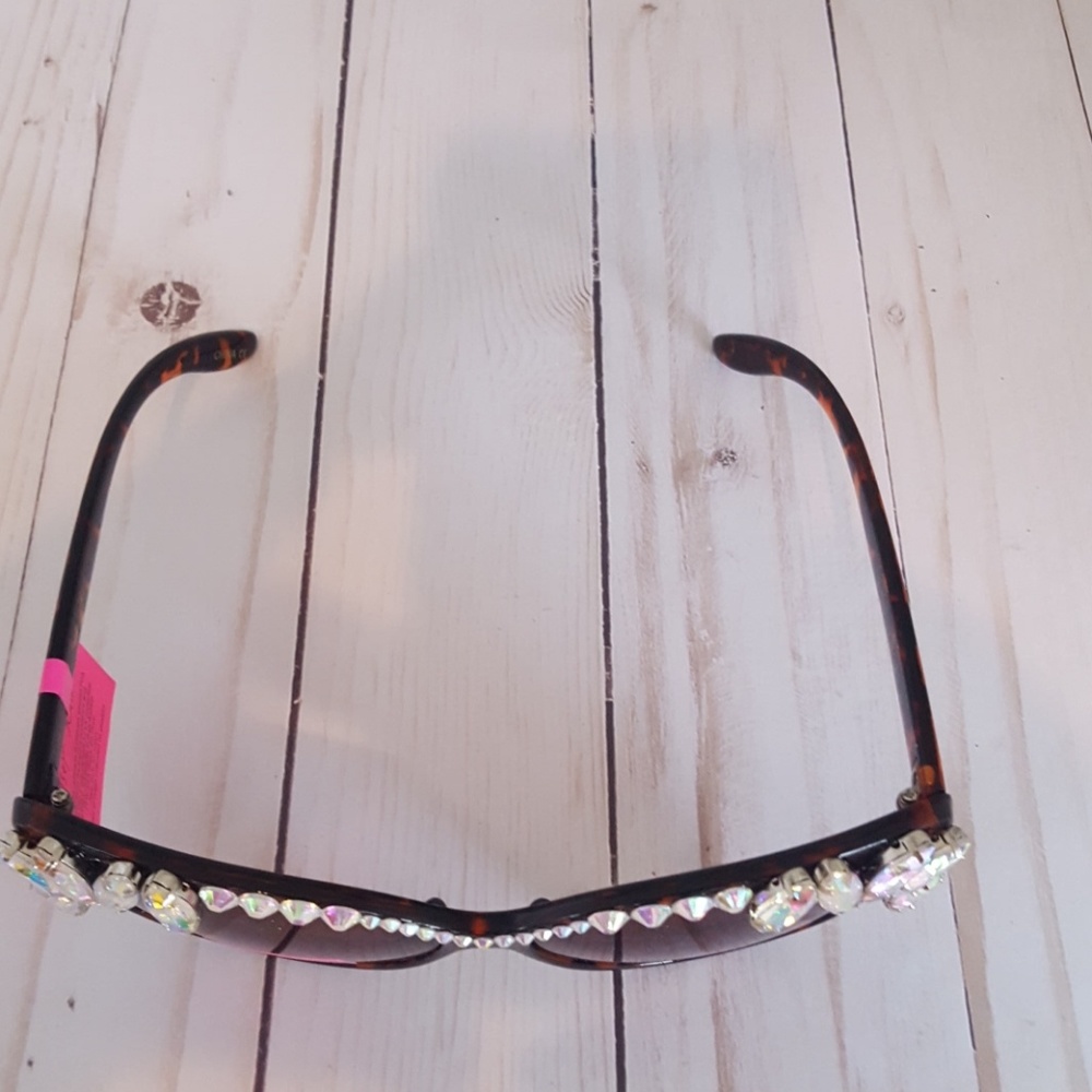Betsey Johnson Cat Eye Sunglasses AB Crystals - Picture 5 of 8